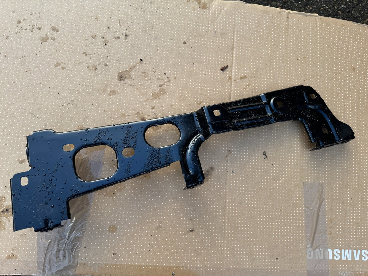 m8e2-16150-ae bracket land rover jaguar m8e216150ae