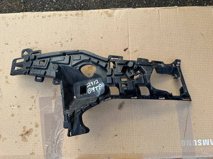 ขายึด - Volvo (32227397) RH ชำรุดเล็กน้อย