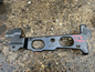 LAND ROVER Range Rover Sport L461 MKIII O/s 葉子板支架右側 n9x216150ab