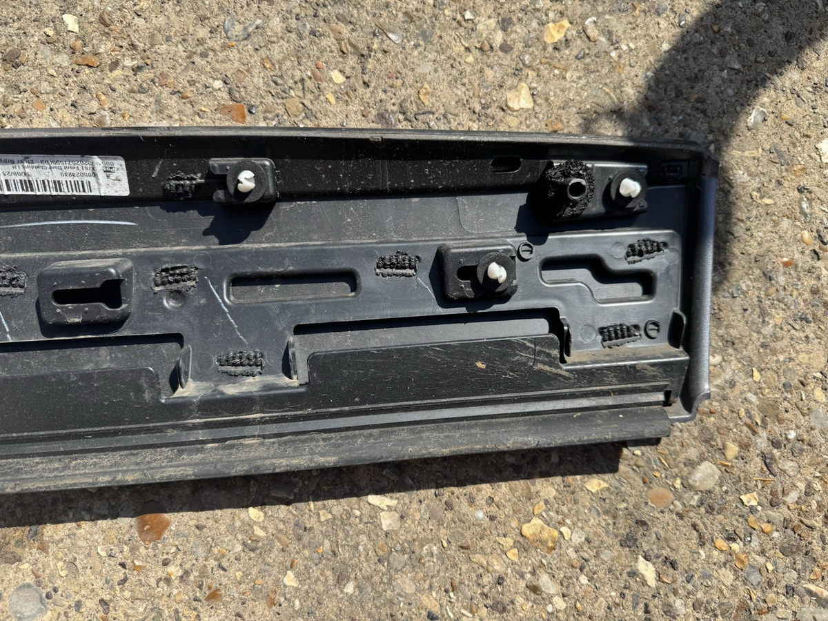 jaguar x761 front door cladding LH eiger grey 2014-23