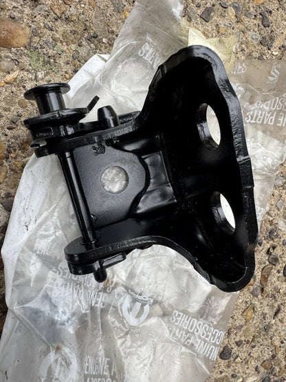 ONLY ONE PIECE Door hinge rear left - DS DS4 - 9832086280