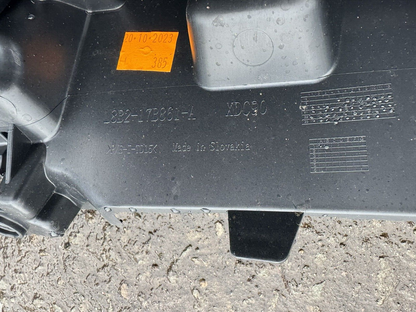 2019 ON L663 ขายึดกันชนหลังตัวกลาง LAND ROVER DEFENDER 110 L8B217B861A