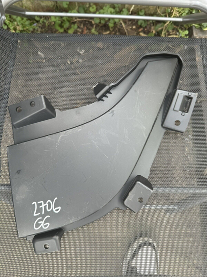 RH 2020- RANGE ROVER EVOQUE L551 2.0 BENSIN / TRIM DEPAN - K8D28A050BA