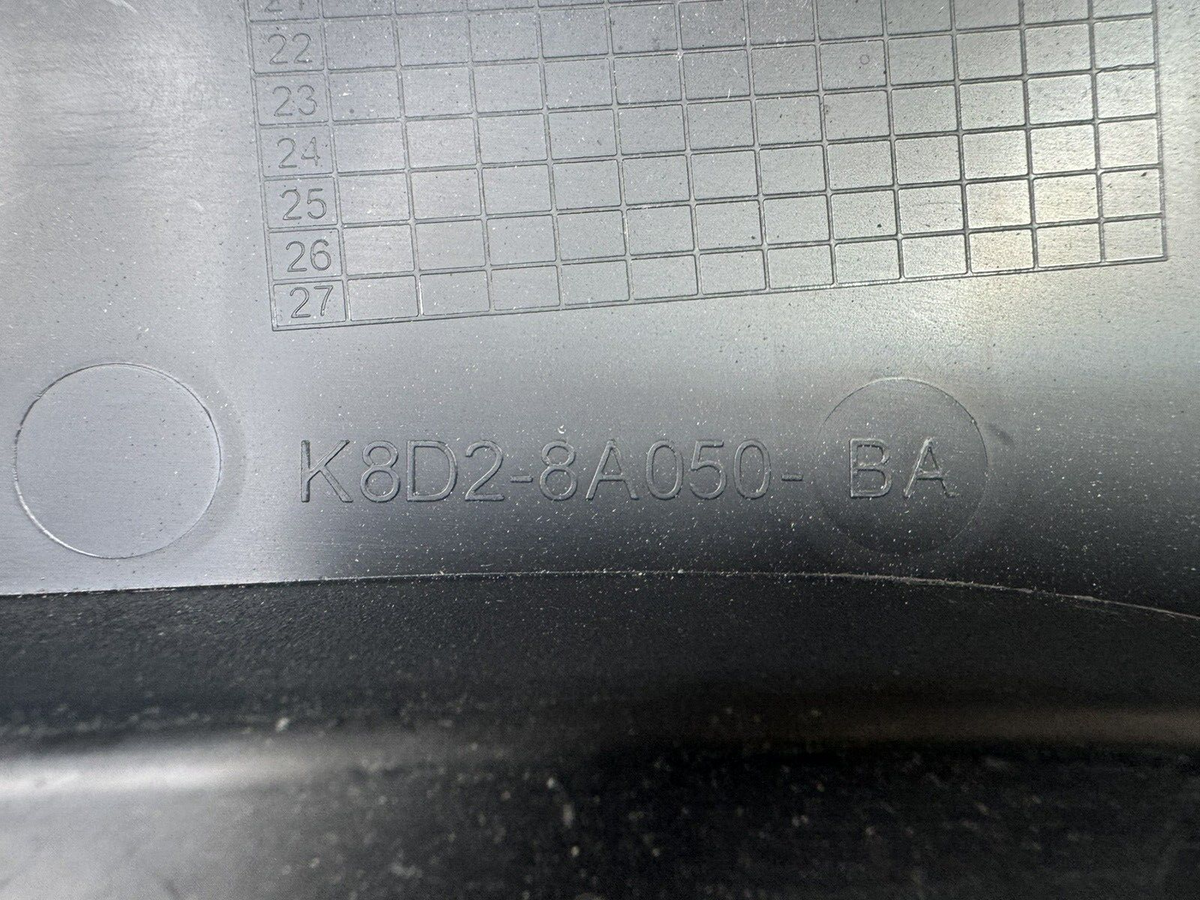 RH 2020- RANGE ROVER EVOQUE L551 2.0 BENSIN / TRIM DEPAN - K8D28A050BA
