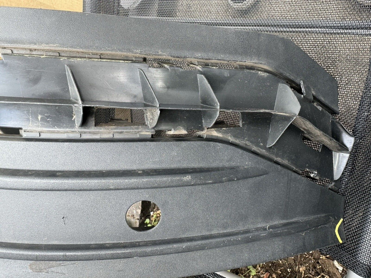 Untuk Audi Q5 FY SPORTBACK 2021 - spoiler kanan bumper belakang 80F807320