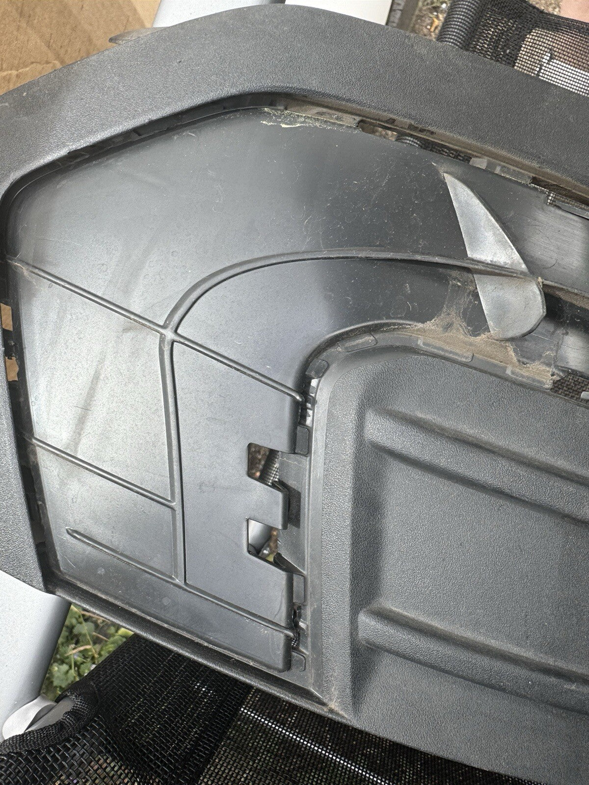Untuk Audi Q5 FY SPORTBACK 2021 - spoiler kanan bumper belakang 80F807320