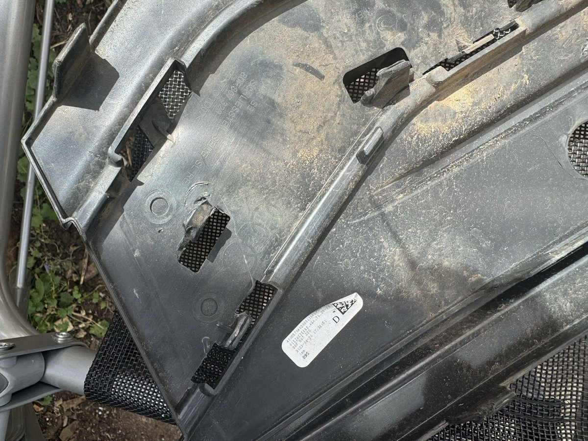 Untuk Audi Q5 FY SPORTBACK 2021 - spoiler kanan bumper belakang 80F807320