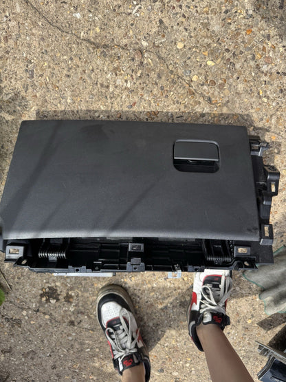 Land Rover Discovery Sport L550 2019-2024 Facelift Glove Box K8D2-060T10-B