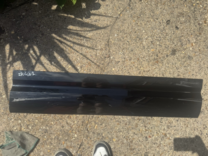 Land Rover Defender L663 Front Right Door Molding 2020 ON L8B2-21064-D Genuine
