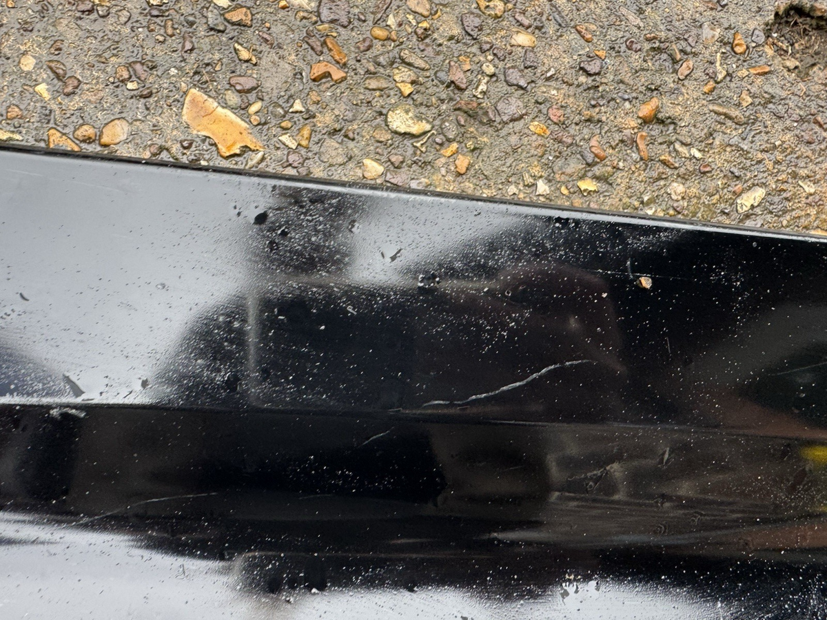Land Rover Defender L663 Front Left Door Moulding 2020 ON L8B2-21065-D Genuine