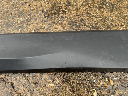 Moulding Pintu Kiri Depan N/S Tiguan MK3 Tulen Volkswagen VW 571854939C