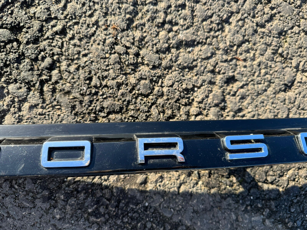 PORSCHE PANAMERA 971 ทริมครอบฝาท้ายกระโปรงหลัง 971827044 แท้