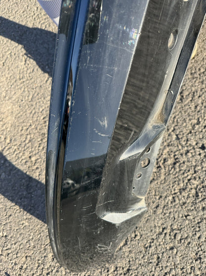 Volvo XC40 後保桿下巴/後擾流 2018 至 2020 32136123 原廠正廠件