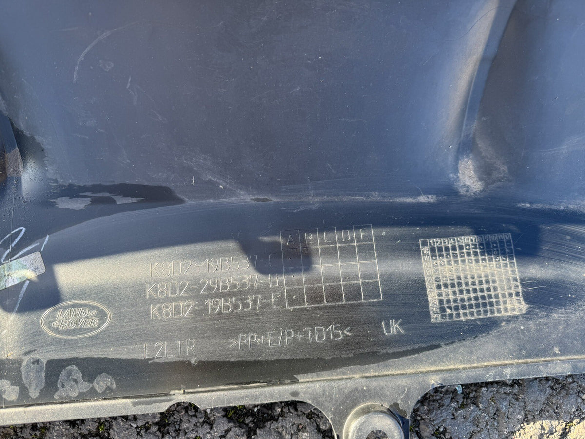 Bahagian Bawah Bampar Belakang Range Rover Evoque K8D2-19B537-C Tulen