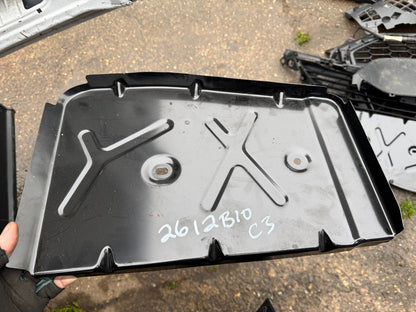TESLA MODEL 3 แผ่นต่อพื้นห้องเก็บสัมภาระท้าย ซ้าย 1089593-00-BL OEM