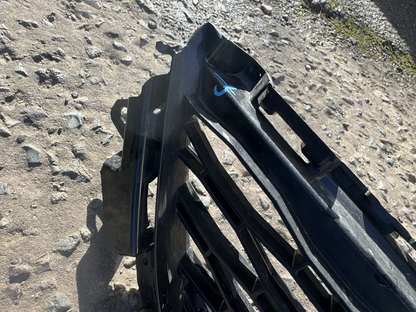 Range Rover Sport L461 2022-ON Front Bumper Lower Grille N9X2-17F791-B Damaged