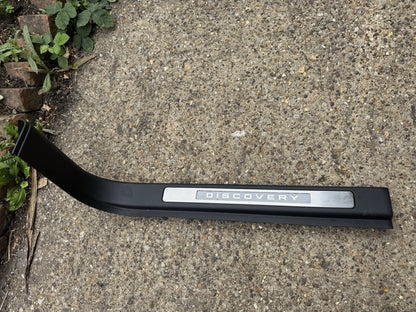 2024 Discovery Sport D L550 Passenger Front Sill Trim (RDynamic) LK72-02349