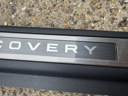 2024 Discovery Sport D L550 Passenger Front Sill Trim (RDynamic) LK72-02349