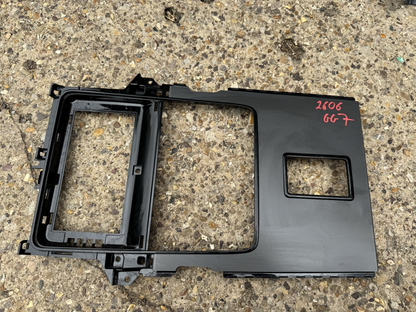 2024 LAND ROVER DISCOVERY SPORT L550 AUTOMATIC 2.0d GEAR SELECTOR CONSOLE TRIM