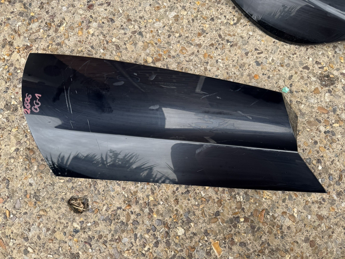 LAND ROVER DISCOVERY SPORT TD4 2013on D-Pillar Trim Right Side FK72-29148-AC