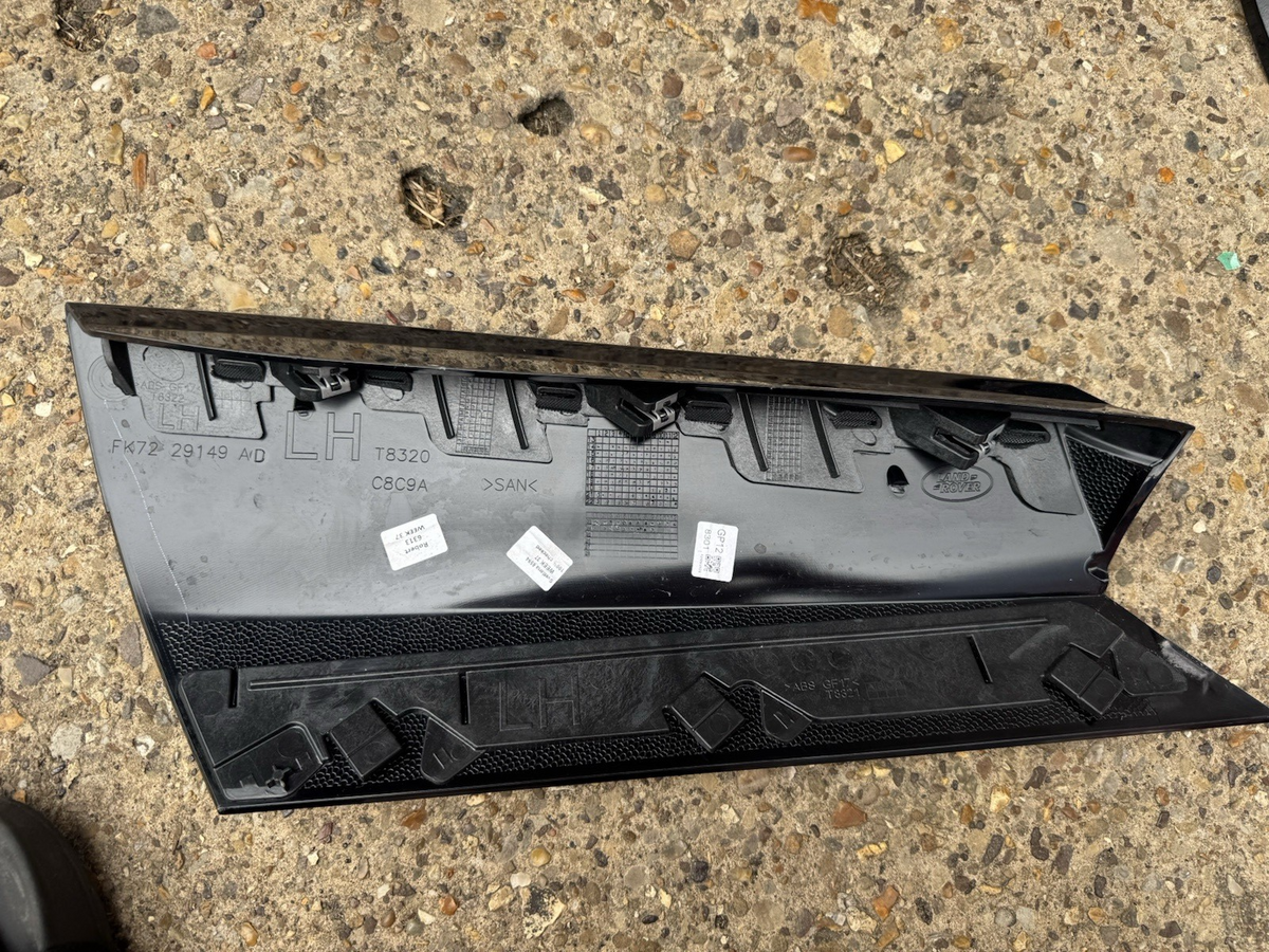 LAND ROVER DISCOVERY SPORT L550 REAR LEFT PILLAR TRIM MOULDING FK72-29149-AC
