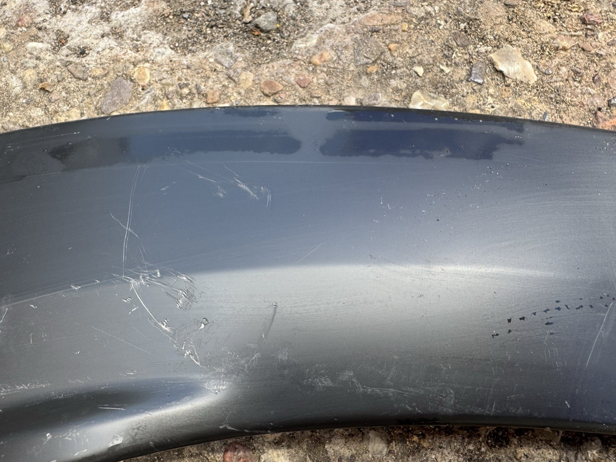 Volvo wheel arch trim 31650211 LH