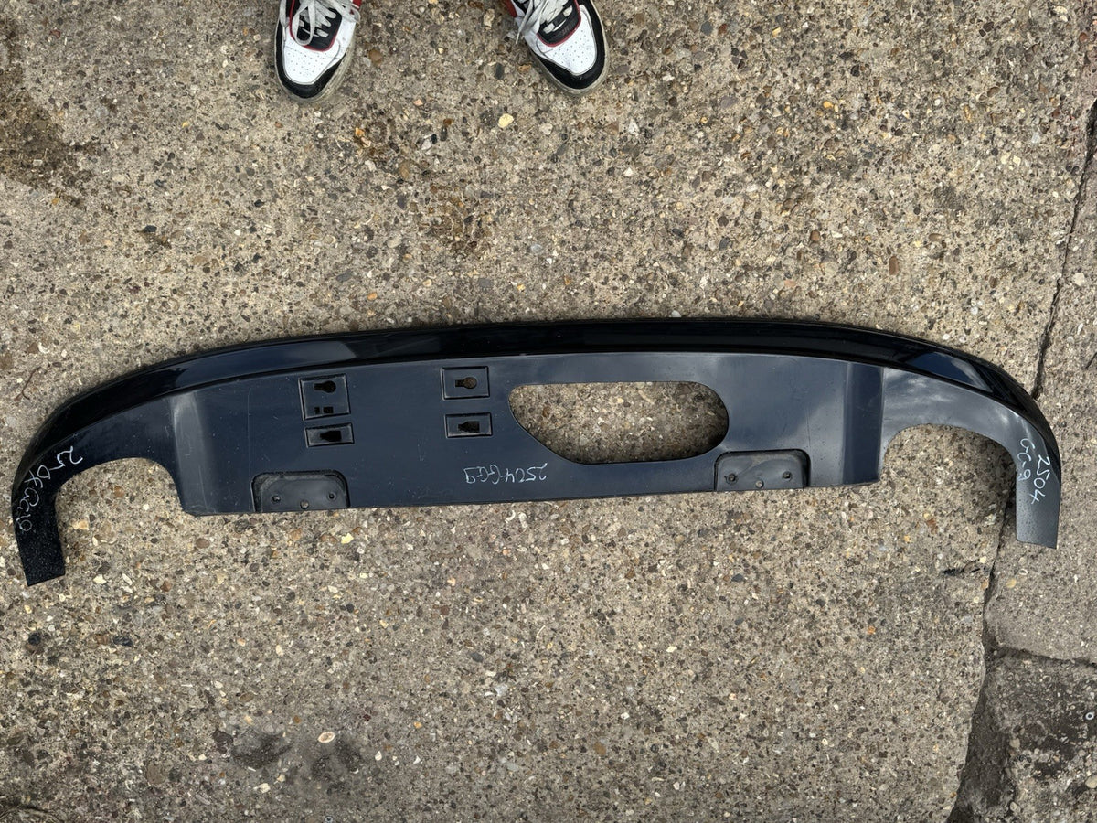 Volvo S90, V90 Rear bumper lower part trim 32136017
