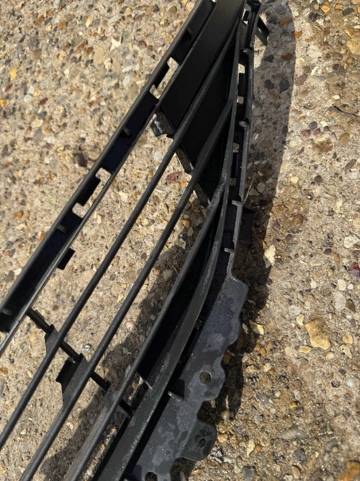 VAUXHALL ASTRA K FRONT CENTRE LOWER GRILLE GRILL 13423678 2016