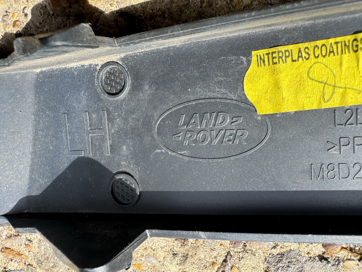 GENUINE RANGE ROVER EVOQUE REAR BUMPER LEFT TRIM M8D2-17D753-CA