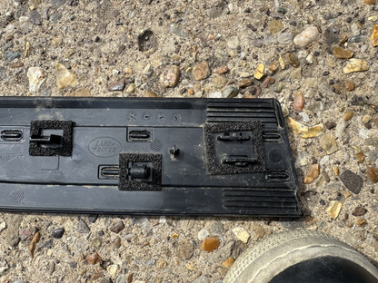 GENUINE RANGE ROVER EVOQUE L551 FRONT LEFT DOOR TRIM 2018-ON K8D229427AB