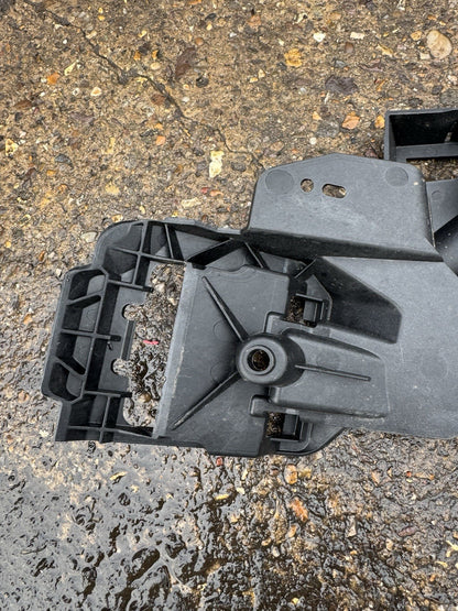 VOLVO XC90 MK2 ขายึดกันชน หลัง ซ้าย 31663175 2025 33605400