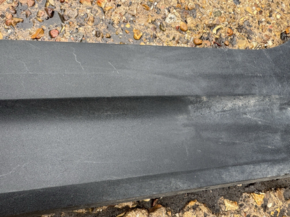 Volvo XC40 18-23 Lis Moulding Bawah Pintu Depan Kanan Original 31448317 31448337 I9K10