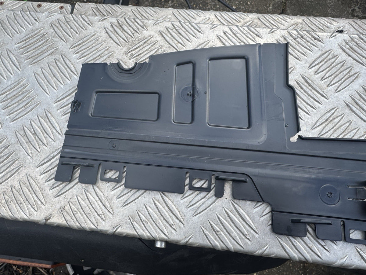 PEUGEOT 208 INTERCOOLER HOUSING AIR DIRECTION RIGHT P21 983810078