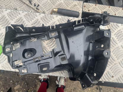 2019 ON L663 LAND ROVER DEFENDER 90 REAR BUMPER BRACKET RH SIDE L8B217A881A