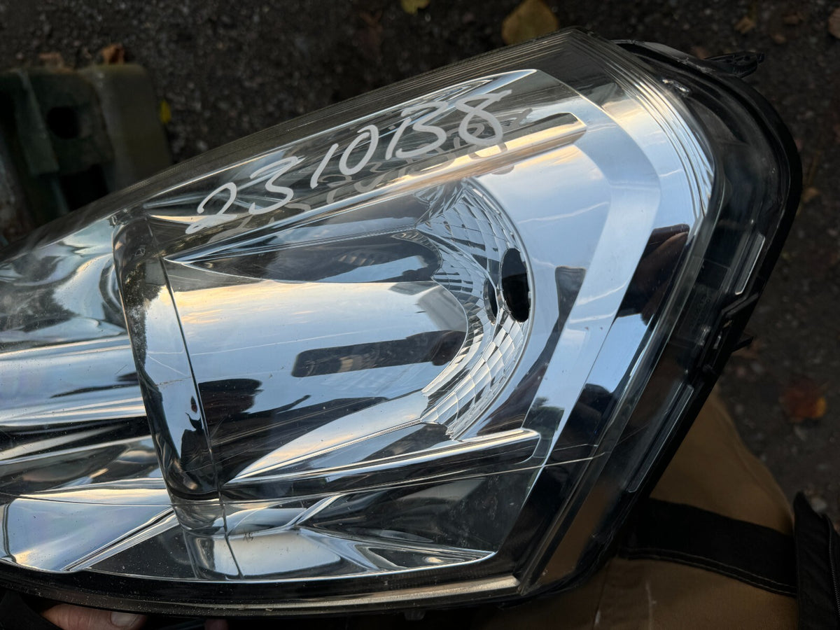 ไฟหน้าซ้าย Citroen Dispatch MK2 07-14 Passenger Nearside Left Side 89901163