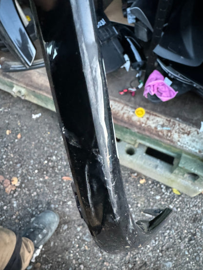 2023 Audi BS9 RS4 Avant Quattro 8W5 8WD Moulding Kiri Bumper Belakang 8W9807731