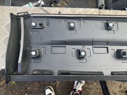 8891667069 left unknown door moulding 2022on