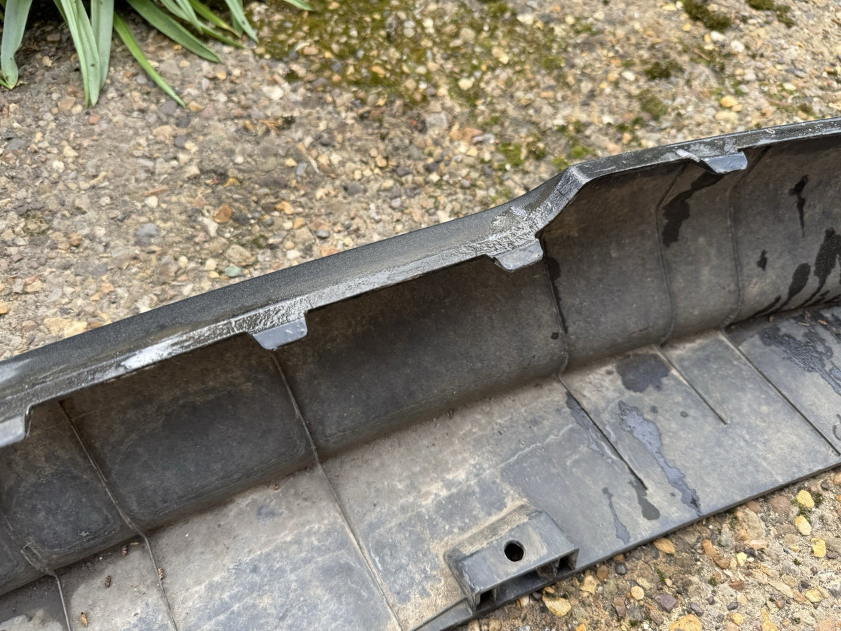 HYUNDAI i30 MK3 5DR 2017-2019 REAR BUMPER VALANCE DIFFUSER 86612-G4000