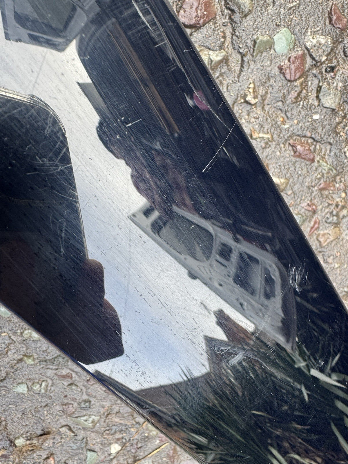 LR RANGE ROVER VELAR L560 Windshield Right Vertical Trim J8A2-025A52-A 2018