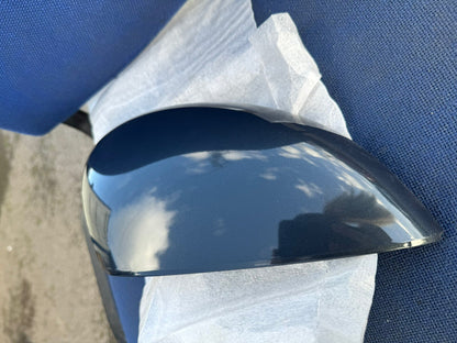 Originalus NAUJAS FORD FIESTA MK7 DURŲ ŠONINIO VEIDRODĖLIO DANGTELIS Dešinė 8A6117K746B