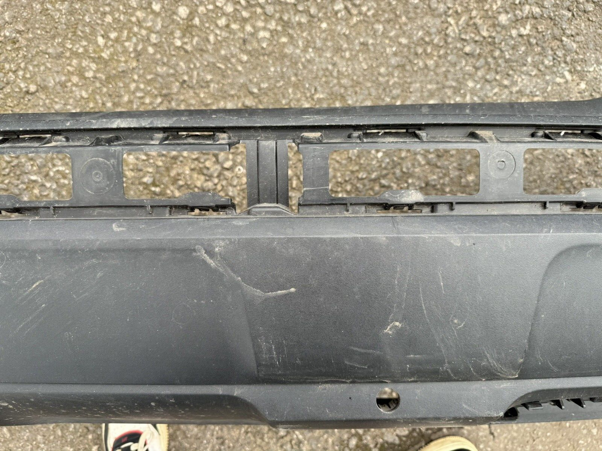 Peugeot 3008 Lower Rear Bumper 9811865077