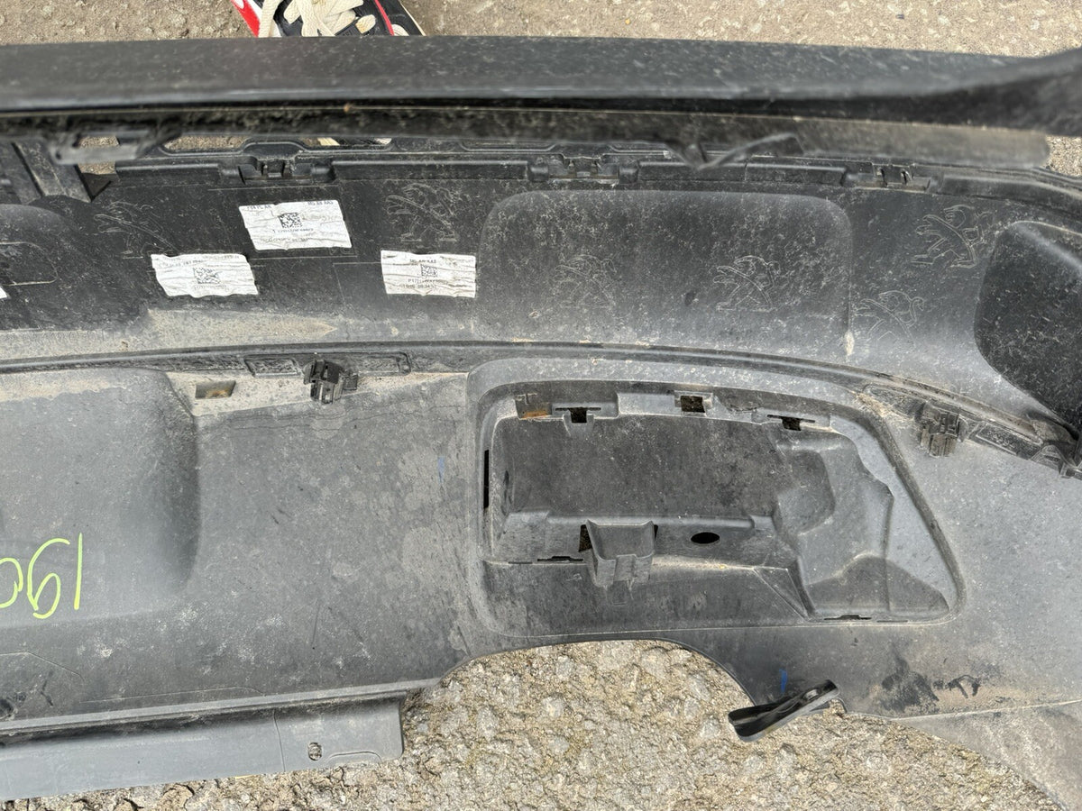 Peugeot 3008 Lower Rear Bumper 9811865077