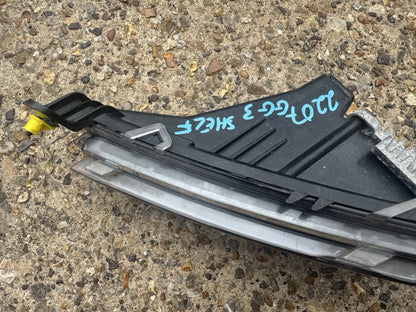 broken lugs LAND ROVER RANGE ROVER EVOQUE L551 Front Left Fog Light K8D2-15201