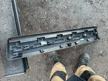 Jaguar F-Pace 2017 Left front door trim molding HK8321065A