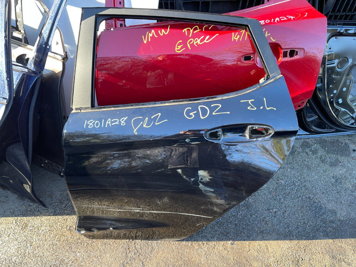 h1bba26239 FORD FIESTA MK8 pintu belakang kiri
