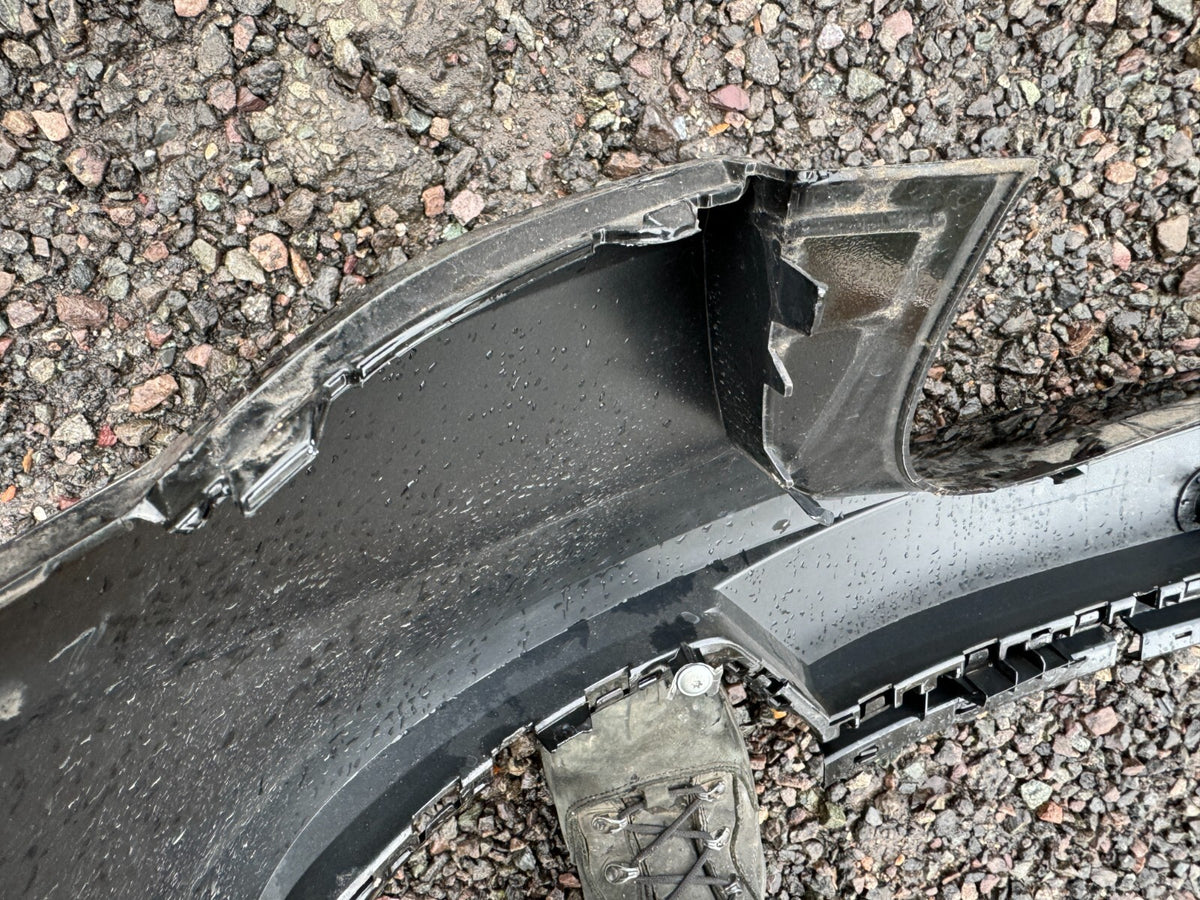AUDI Q3 SE 83F 2020 ORIGINAL ke atas SUV 5 Pintu BUMPER BELAKANG Atas n/p 83F807511