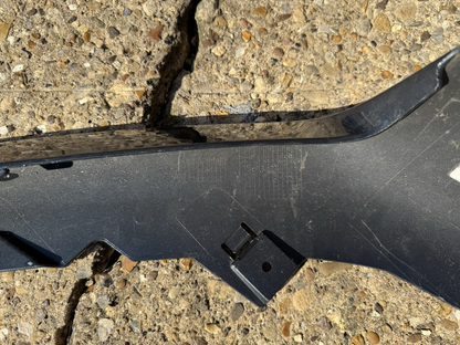 VOLVO XC90 FRONT BUMPER CORNER MOULDING GENUINE 31694568 RIGHT