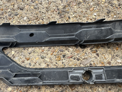 Skoda Octavia Front Bumper Left Side Grill 2020 On 5E3807681C Genuine