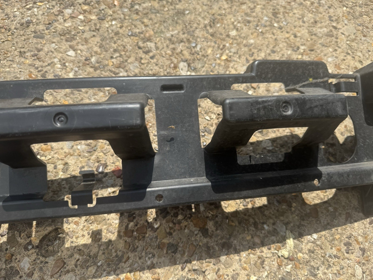 FORD GALAXY MK3 Front Bumper Bar Isolator 2455839 LM2B-17E898-A GENUINE