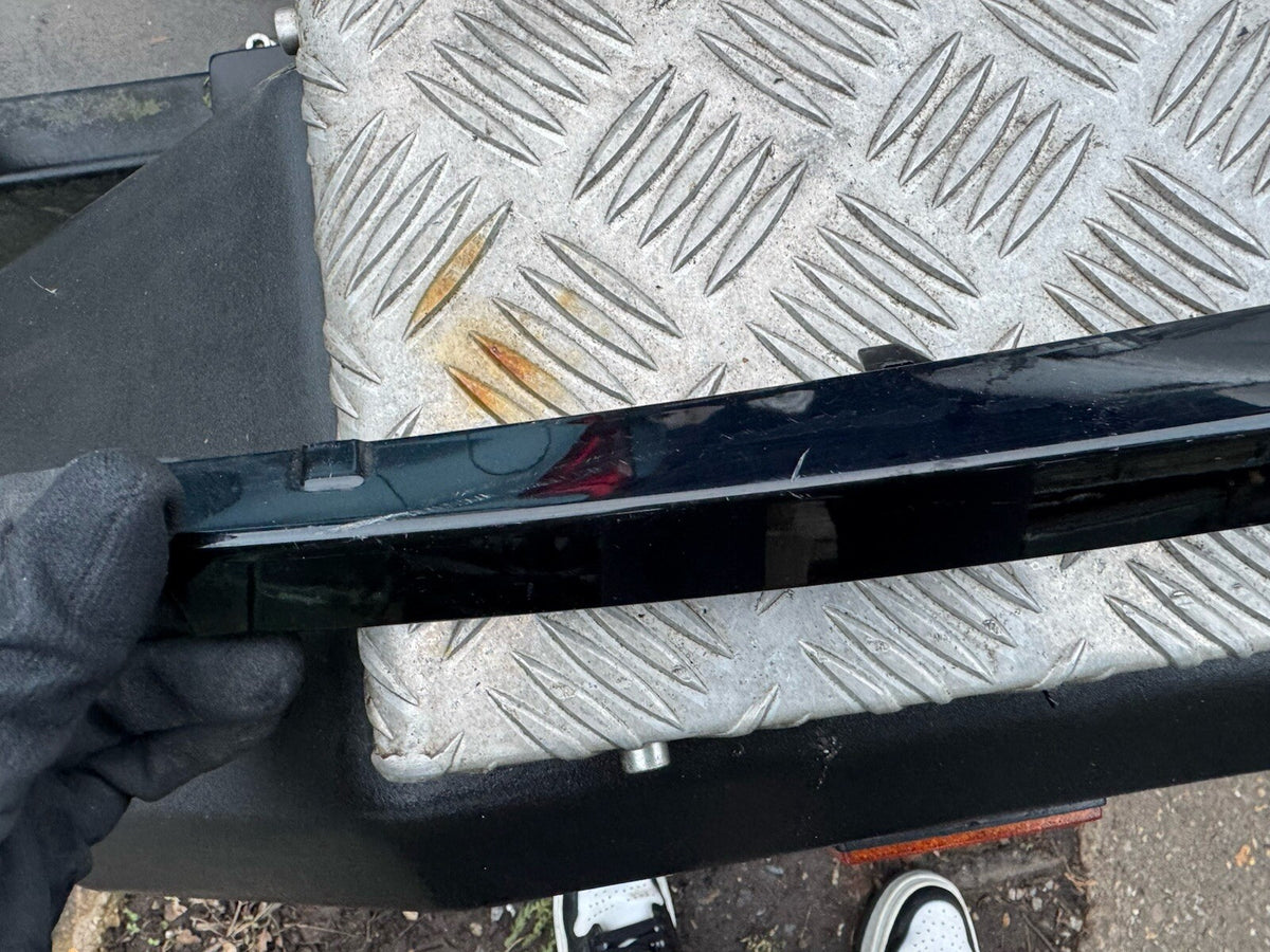 RANGE ROVER EVOQUE BUMPER TRIM PANEL STRIP REAR K8D217775AB L551 2019-2024
